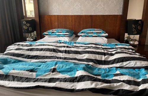 Corbeanca House | ROOM IN A PRIVATE HOUSE - 5 min from THERME and AIRPORT