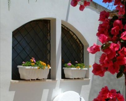 Rosa Marina House | Room in BB - Beautiful triple room in ancient Masseria near the sea in a quiet olive trees