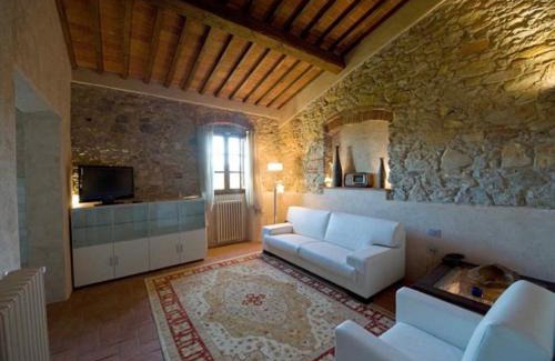 Santa Cristina a Mezzana House | Room in BB - L Agriturismo Sottototno located in the heart of Tuscan nature