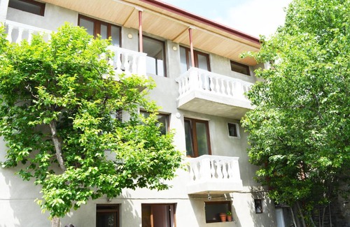 Kvareli House | Room in BB - Triple Room in Kvareli, Georgia