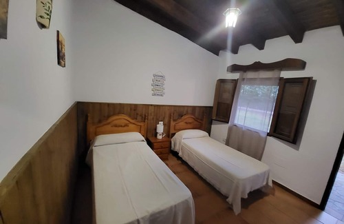 Medina-Sidonia House | Room in Complejo Benalup 02