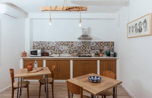 Porto Torres Apartment | Room Lu Balaru - Full service room with private bathroom
