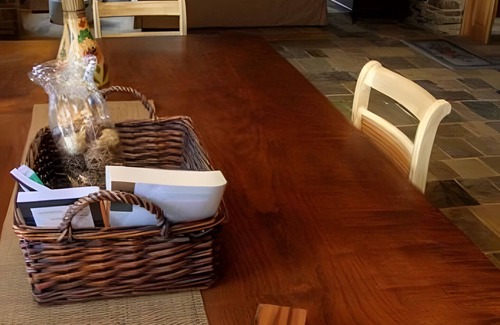 Mondonedo Apartment | Room O Pozo with Mountain Views, Shared Terrace and Wi-Fi