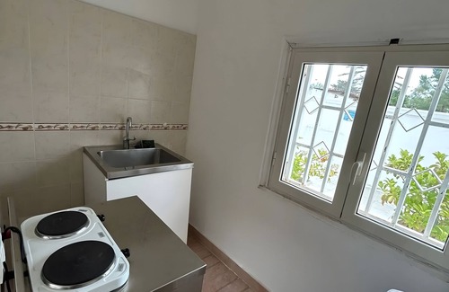 Leporano Marina Apartment | Room 'Orchidea' with Sea View, Shared Terrace and Air Conditioning