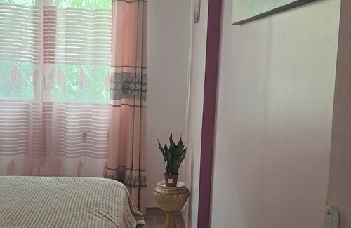Villepinte Apartment | Room rental for 1 or 2 people