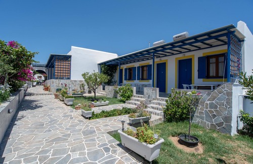 Logaras Apartment | Room 'Studio 3' with Mountain View, Wi-Fi and Air Conditioning