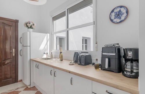 Alcala del Valle Apartment | Room 'Suite Diamante' with Mountain View, Shared Terrace and Wi-Fi