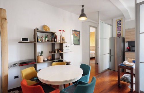 Salerno Apartment | Room 'Tripla Con Balcone' with Mountain View, Wi-Fi and Air Conditioning