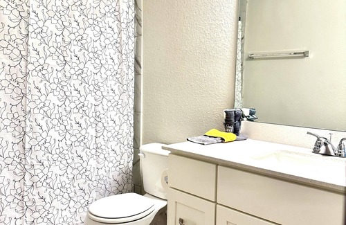 Elgin House | Room Upstairs