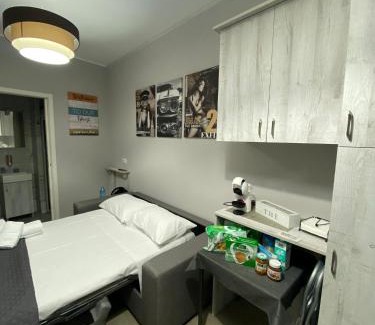 Lamezia Terme Bed & Breakfast | Room V 1944