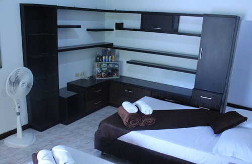 Pereira House | Room with 2 double beds. Number 4.