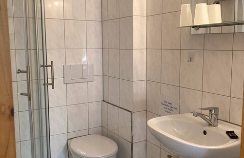 Rheinsberg House | Room 'Zi 13' with Shared Garden and Wi-Fi