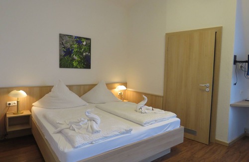 Rheinsberg House | Room 'Zi 8' with Shared Garden and Wi-Fi