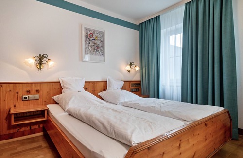 Nonnenhorn House | Room 'Zimmer 2' with Lake View, Balcony and Wi-Fi