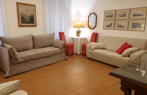 San Vincenzo House | Rooms Palazzo Groppallo