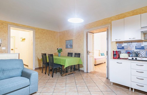 Centro Storico Apartment | Roomy 130 sqm apartment, able to accommodate up to 8 people, located on the 1st floor of a renovated building (NO lift). The property boasts a central location (Restricted Trafffic Area), in the heart of the historic center of Palermo, near Piazza Pretor