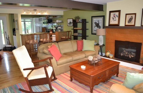Quechee Condo | Roomy 3 Bedroom Quechee Lakes Condo