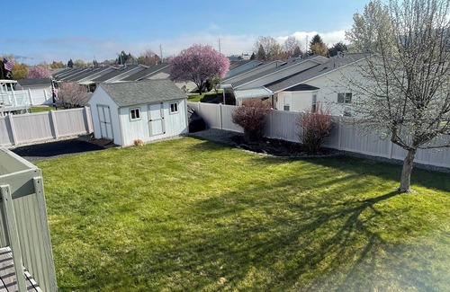 Veradale House | Roomy and Relaxing- Fully Fenced Backyard