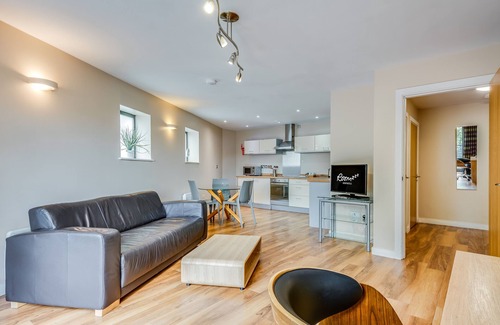 Leeds Apartment | Roomzzz Leeds Headingley
