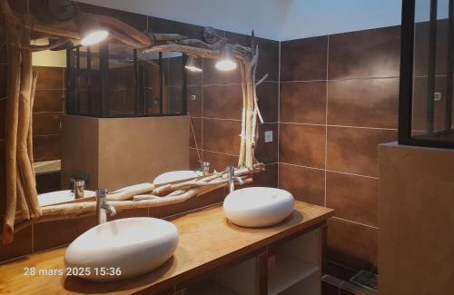 Ouveillan House | Roquevaquiere - Ancienne Grange rénovée - Logement autonome