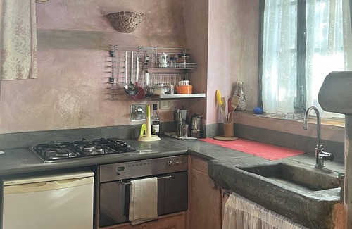 Calenzano House | "ROSA" APARTMENT