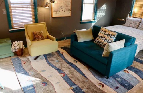 Margaretville House | Rosa Guesthouse - cozy studio apt. - mins to skiing. Pet friendly!
