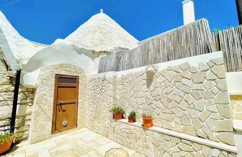 Impalata House | Rosa's trulli, tranquility and nature 15 min from the sea