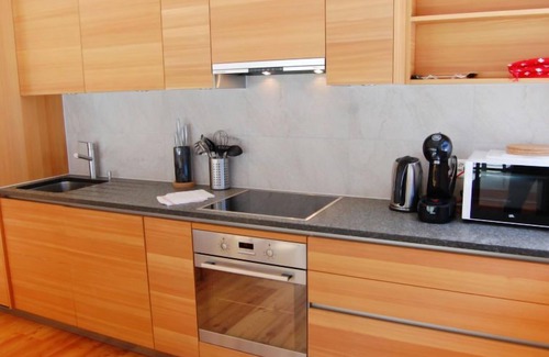 Noveli Apartment | Rosablanche E 108 by Interhome