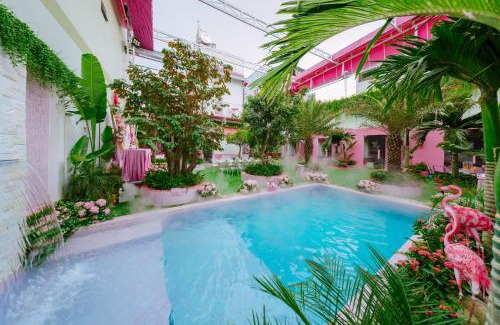 District 12 Hotel | ROSAMEL VILLA - q12