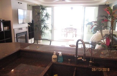 Rosarito Condo | ROSARITO BEACH FRONT 2 bedroom 2 full baths 180 degrees of OCEAN FRONT VIEW!