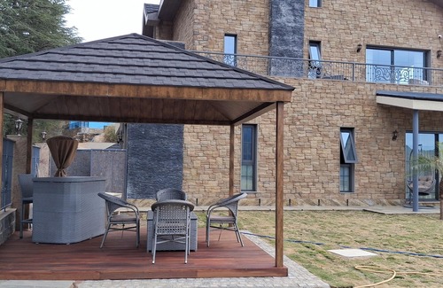 Shimla Villa | Rosastays Aarnalaya Shimla