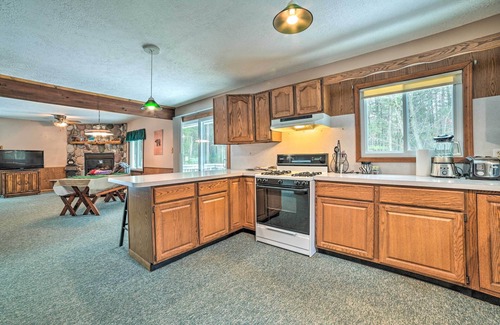 Crawford County Cottage | Roscommon Cottage in Huron National Forest!