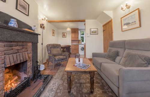 Coniston Cottage | Rose Bank Cottage, character cottage in Lakeland village with gorgeous views
