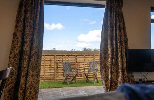 Woodbridge Ski Chalet | ROSE CHALET
