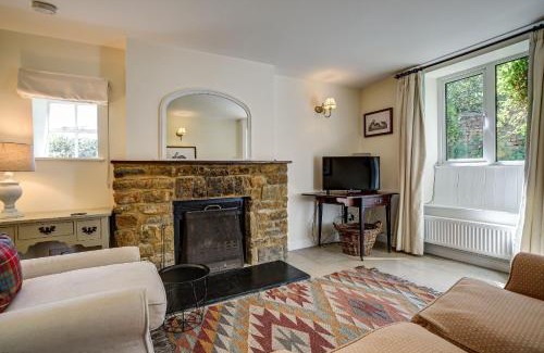 Adderbury House | Rose Cottage