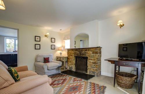 Adderbury House | Rose Cottage