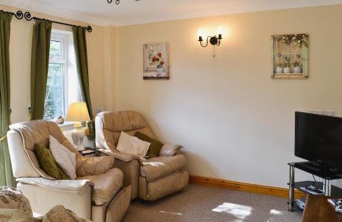 Cold Ashton House | Rose Cottage