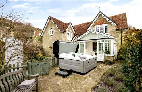 Ventnor House | Rose Cottage