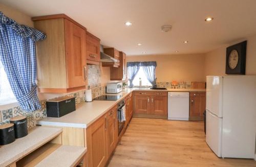 Castleton House | Rose Cottage