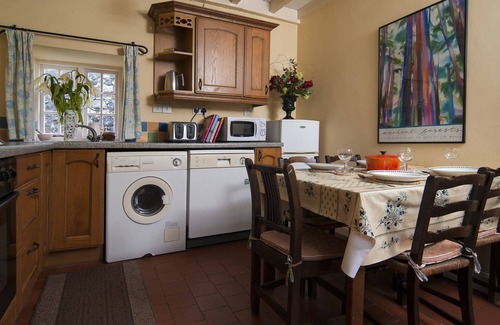 Rhyd-y-clafdy Cottage | ROSE COTTAGE, pet friendly, character holiday cottage in Pwllheli