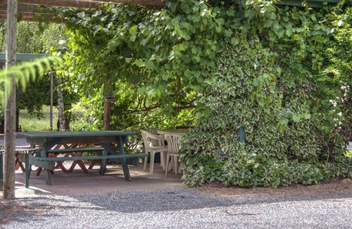 Bombowlee Cottage | Rose Cottage - Tumut River
