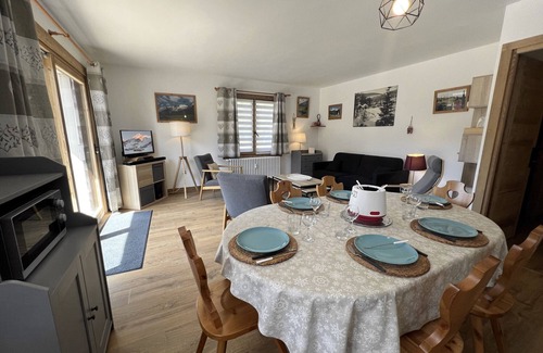 La Clusaz Apartment | Rose de Noel - Appartement ground floor for 6 people 3*
