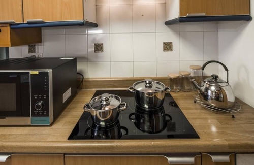 Ba Dinh Apartment | Rose Garden Residence