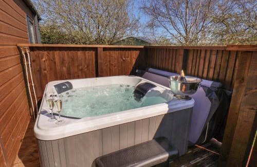 Runswick Bay House | Rose Lodge