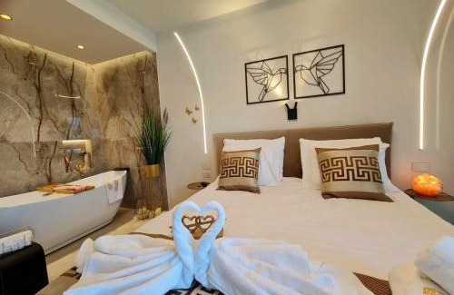 Caesarea Apartment | Rose Suite