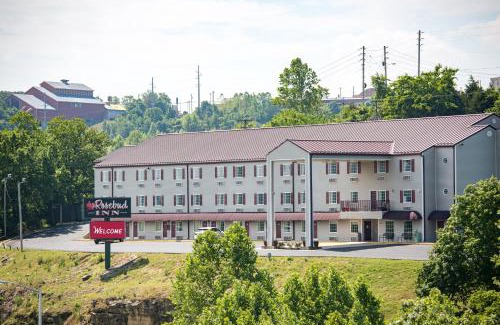 Branson Theater District Hotel | Rosebud Inn
