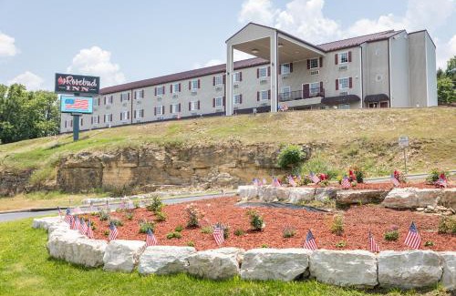 Branson Theater District Hotel | Rosebud Inn