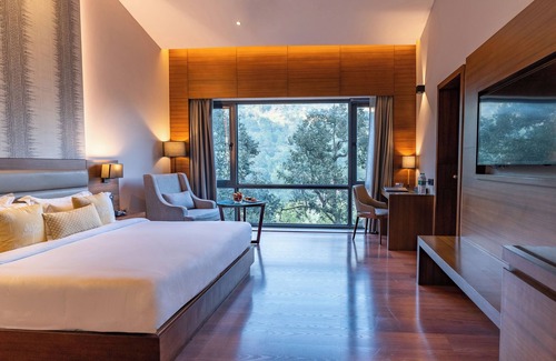 Bhimtal Hotel | Rosefinch Sarovar Portico Bhimtal