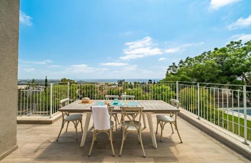 Rosh HaNikra Villa | Rosh HaNikra Garden Villa Retreat by Sea N' Rent