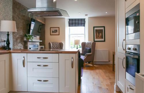 Roslin House | Roslin Chapel Lodge - Uk49194